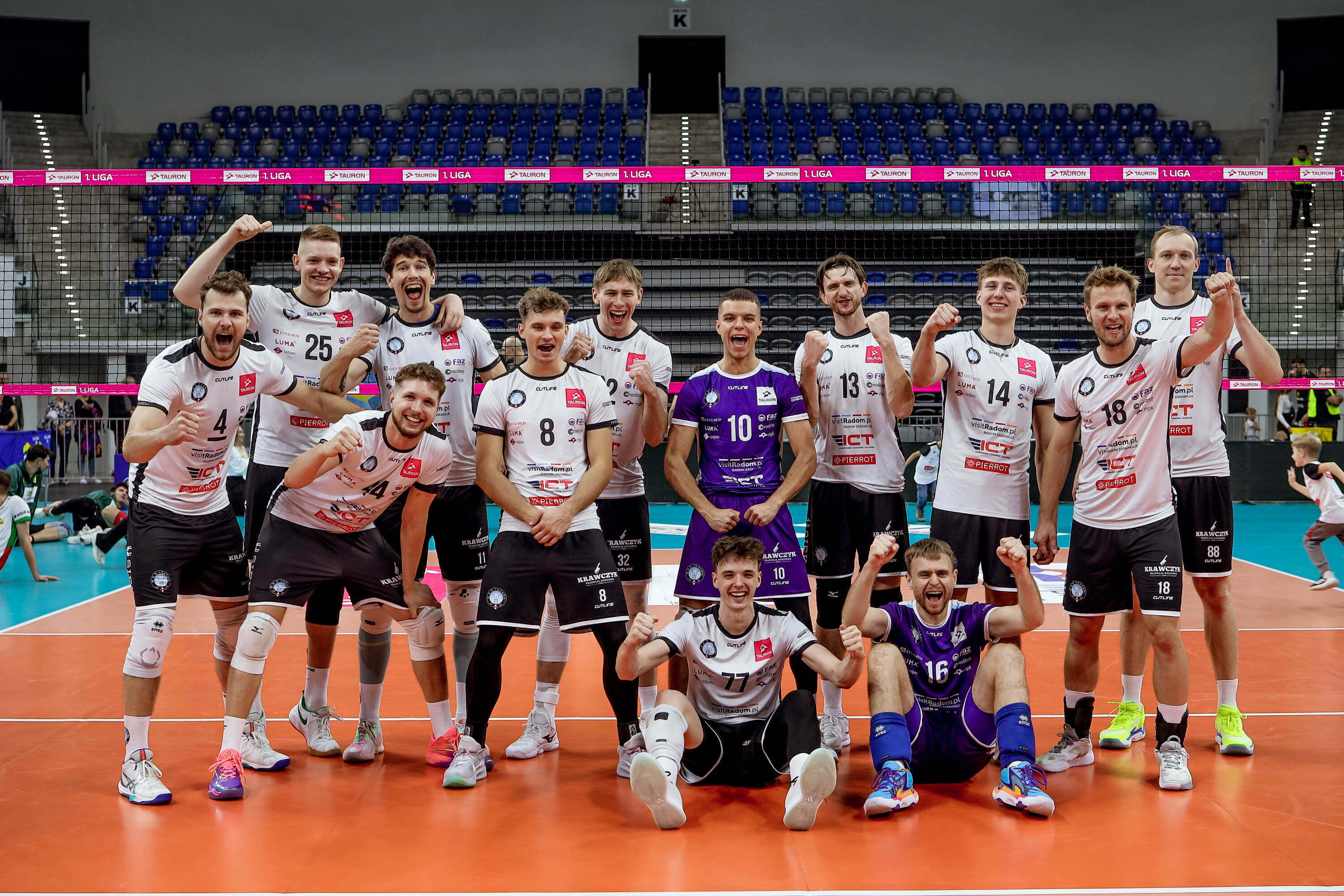 ICT PIERROT Czarni Radom zaczynają sezon od zwycięstwa
